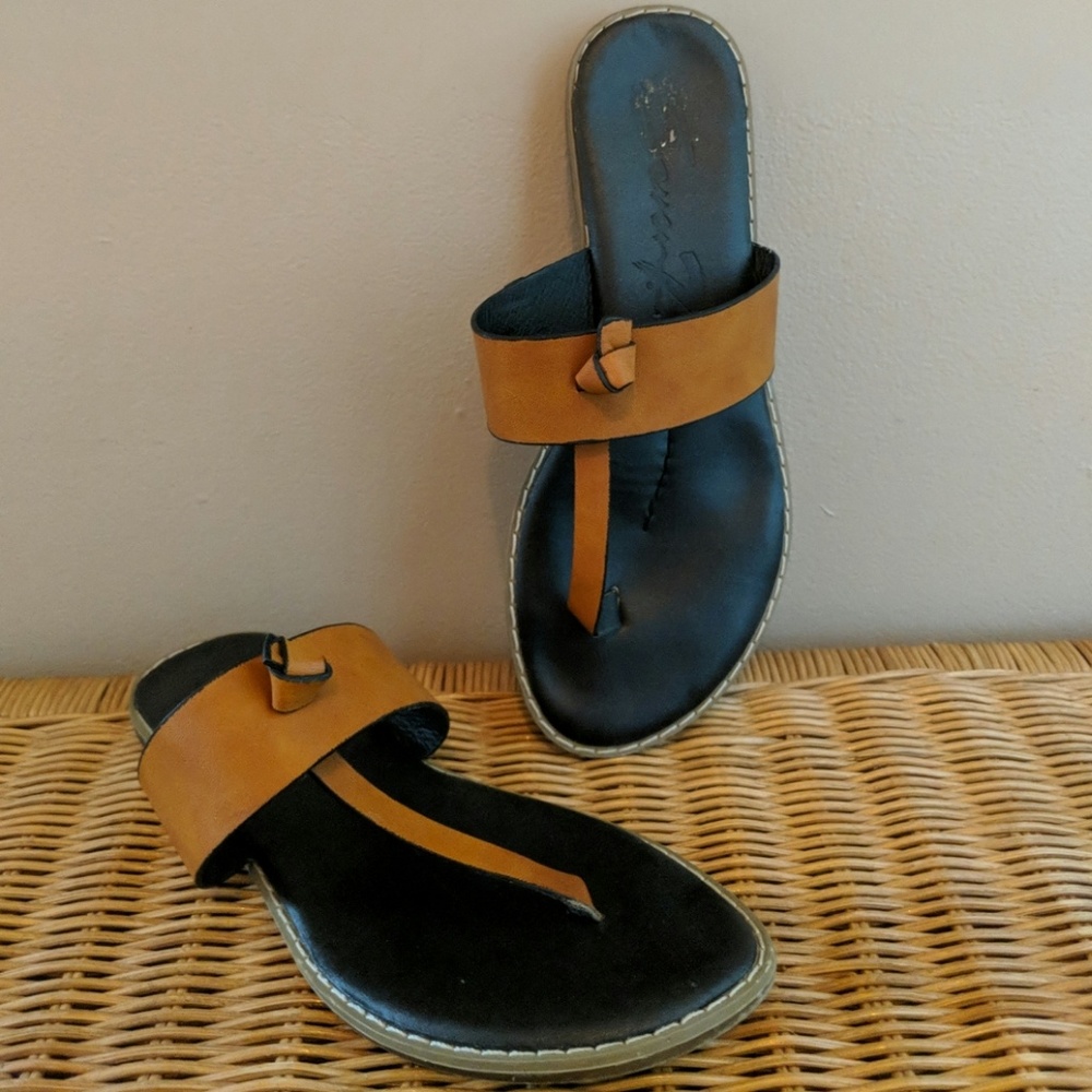 Seven 7 Tan Sandals Size 8